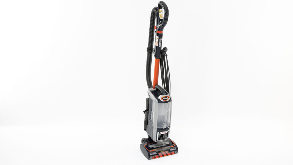 Shark Corded Upright NZ801ANZ 40